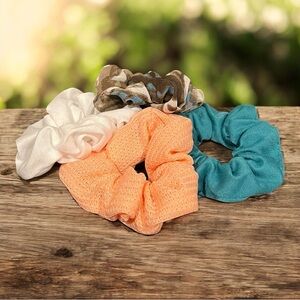 Set of 4 Hair Scrunchies White, Peach, Teal & Muticolor